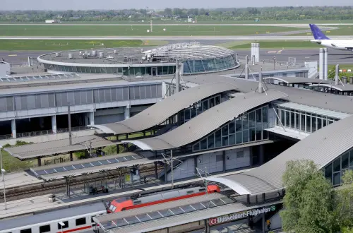 Station Airport