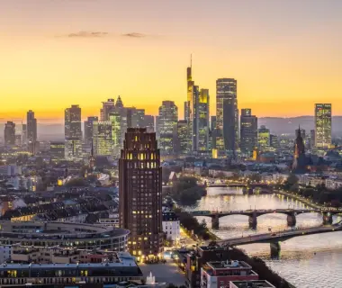 Main Plaza | Suite Tower