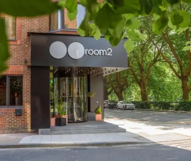 room2 Southampton Hometel