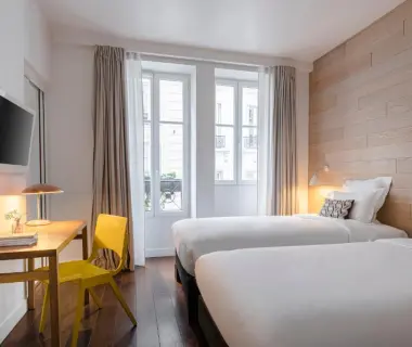 9Hotel Opera