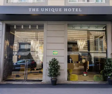 The Unique Hotel