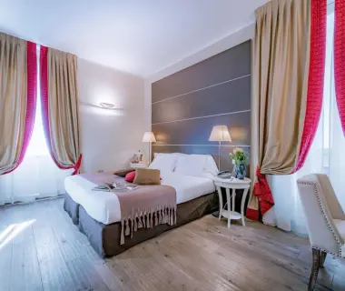 TownHouse 33 Boutique Hotel