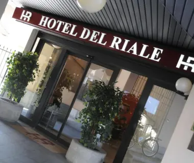 Hotel Del Riale