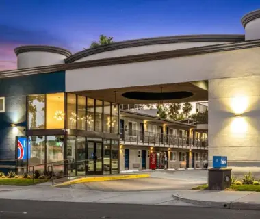 Motel 6-Anaheim, CA - Convention Center