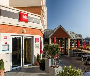 ibis Paris La Defense Courbevoie