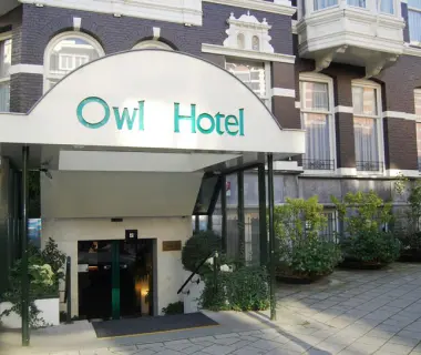 Owl Hotel