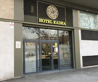 Hotel Radha
