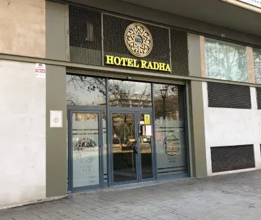 Hotel Radha