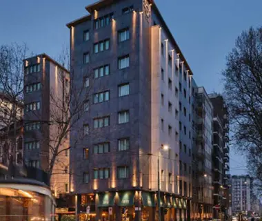 Suitelowcost Papiniano
