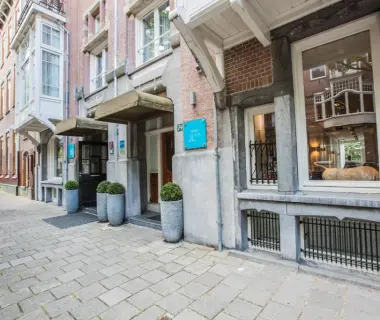 Hotel JL No76