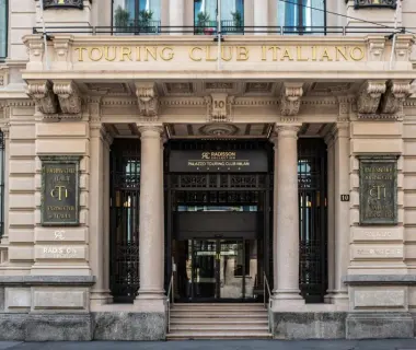 Radisson Collection Hotel, Palazzo Touring Club Milan