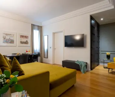 Elizabeth Lifestyle Hotel