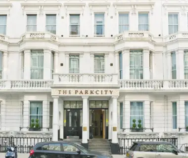 The Park City Grand Plaza Kensington Hotel
