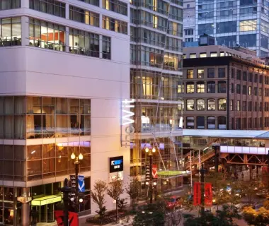 theWit Chicago, A DoubleTree by Hilton Hotel