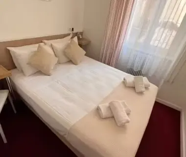 Azurene Royal Hotel