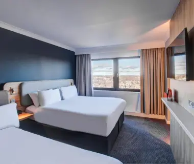 Holiday Inn Express Edinburgh City West, an IHG Hotel