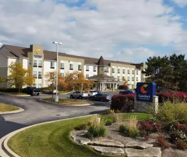 Comfort Inn & Suites Geneva- West Chicago