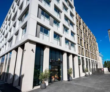 Staycity Aparthotels Paris La Defense