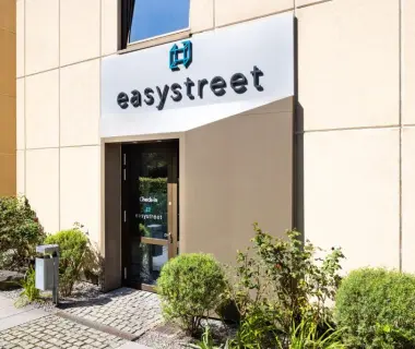 easystreet - Serviced Apartments