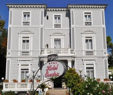 Esedra Hotel