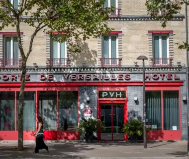 Porte de Versailles Hotel