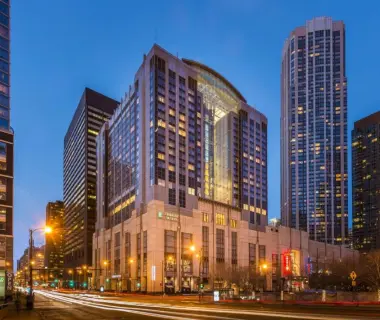 Embassy Suites by Hilton Chicago Downtown Magnificent Mile