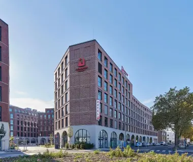 MEININGER Hotel Köln West
