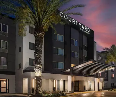 Courtyard by Marriott Anaheim Resort/Convention Center