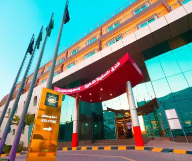Golden Ship Hotel