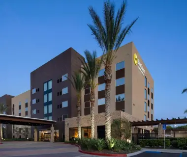 SunCoast Park Hotel Anaheim, Tapestry Collection by Hilton