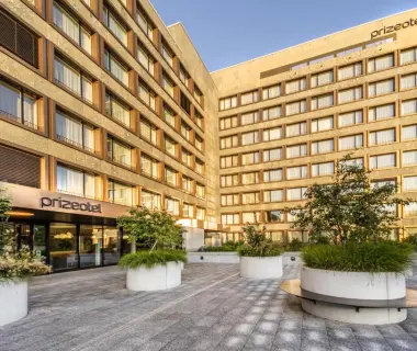 Prize by Radisson, Bern City