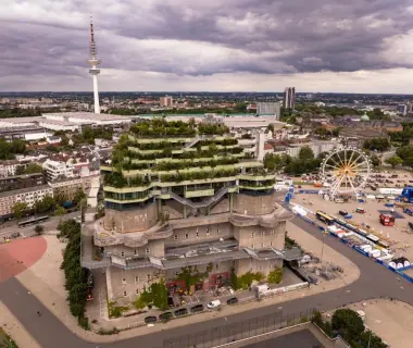 REVERB by Hard Rock Hamburg