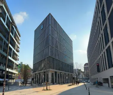 Villa Viva - ein Haus das Brunnen baut