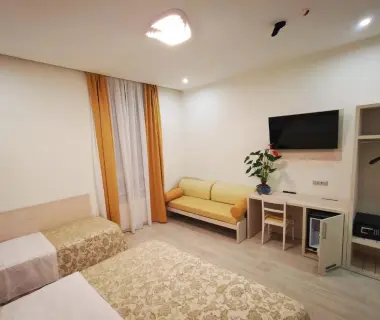 CSI Group - Hotel Metropoli