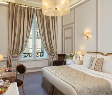 Hôtel Regina Louvre