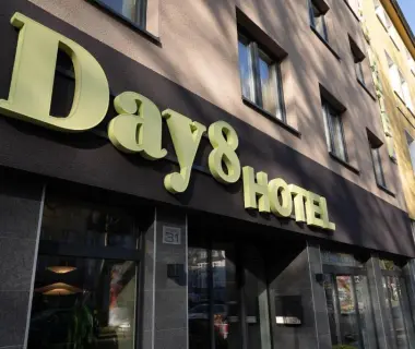 Day8 Hotel