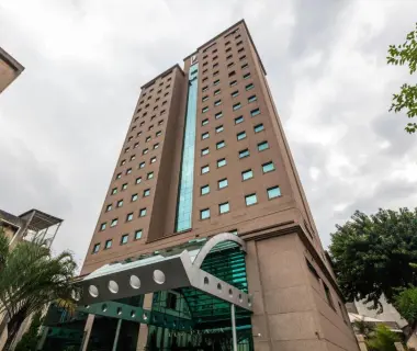 Luz Plaza