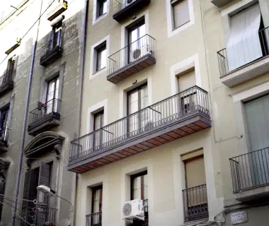 MH Apartments Guell