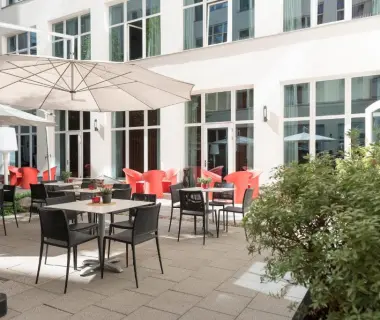 Adina Apartment Hotel Berlin Checkpoint Charlie