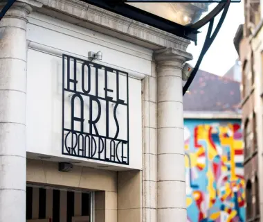 Aris Grand Place Hotel