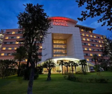 Hotel Rafael