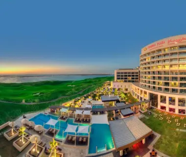 Crowne Plaza Yas Island