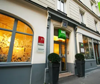 ibis Styles Paris Cadet Lafayette