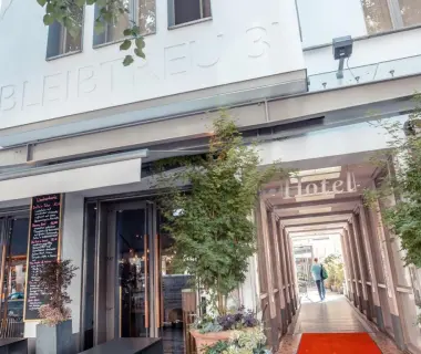 Hotel Bleibtreu Berlin by Golden Tulip