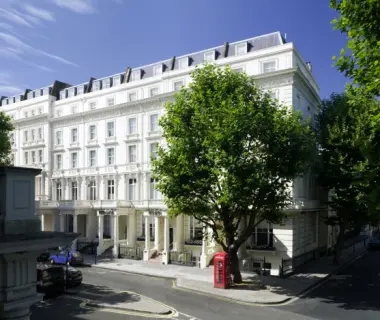 Berjaya Eden Park London Hotel