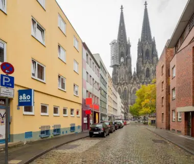 A&O Koln Dom