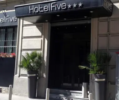 Hotel Five