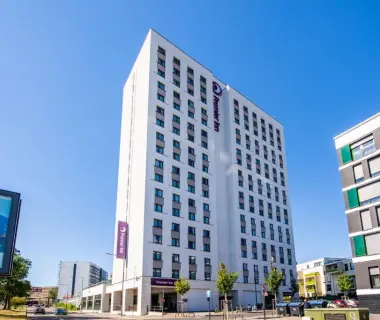 Premier Inn Koln City Sud