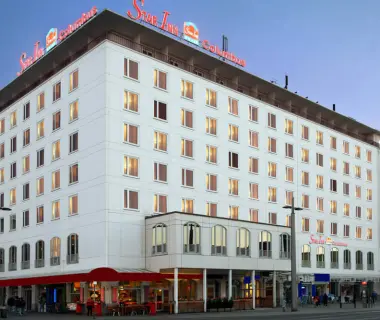 Star Inn Hotel Premium Bremen Columbus, by Quality